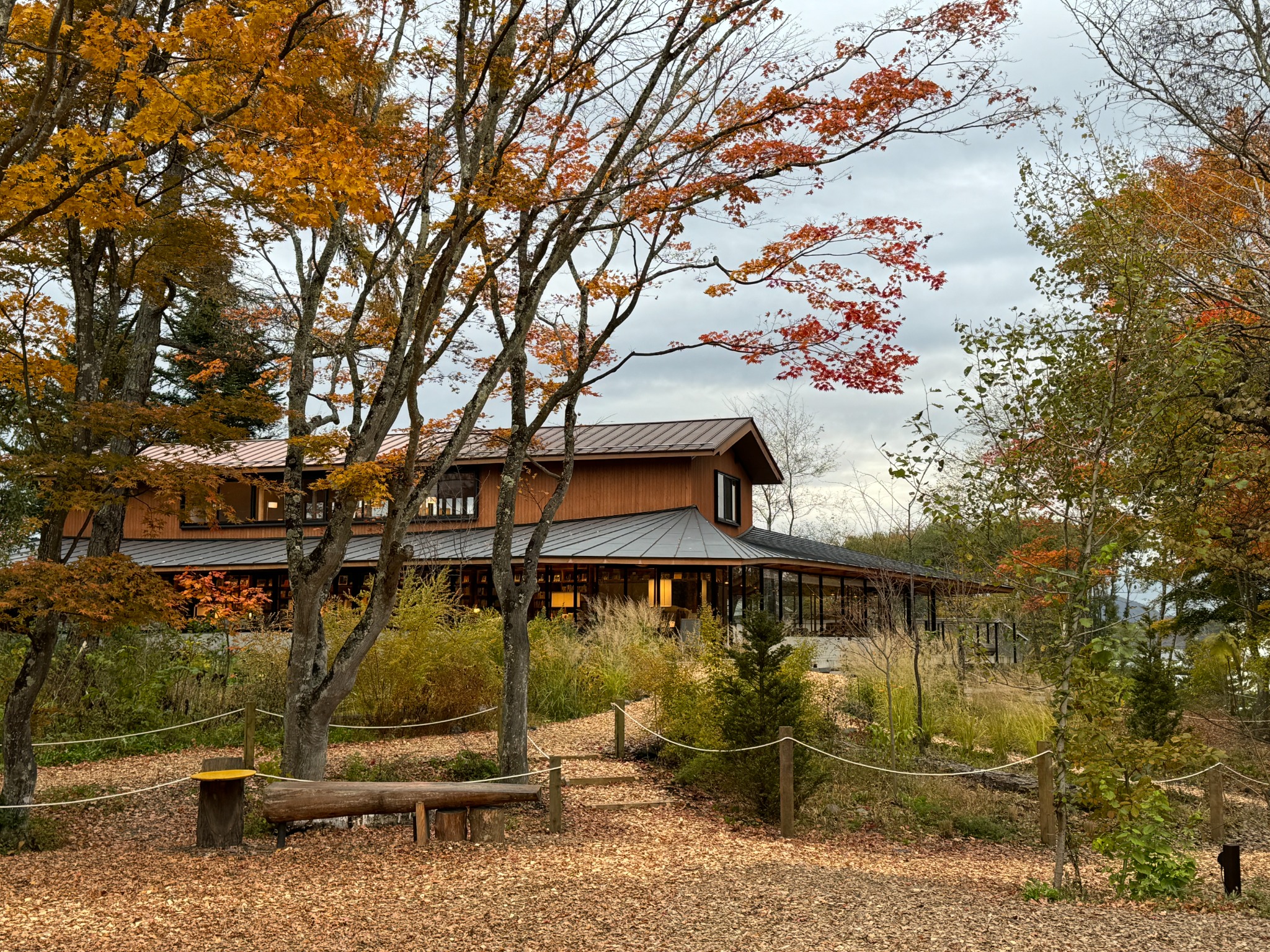 Studio Kyoryuが手がけた秋のKaruizawa Commongrounds